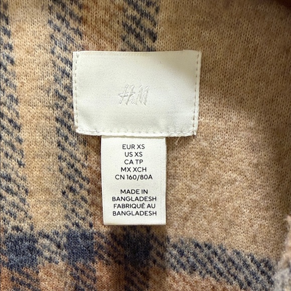 H&M Oversized Plaid Button-up Women’s Cabin-core Shacket size XS - Picture 3 of 8